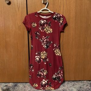 Soft, form fitting, t-shirt material dress